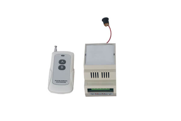 Is Newheek's handbrake switch wireless estop